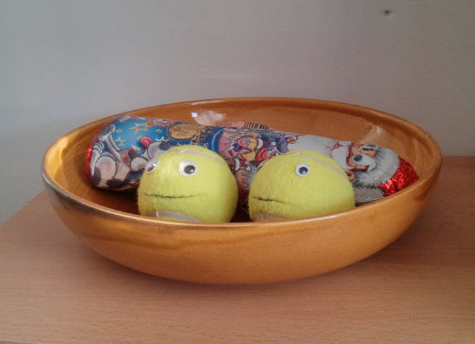 Ball-kun und Derp-kun bewachen ihre Süßigkeiten